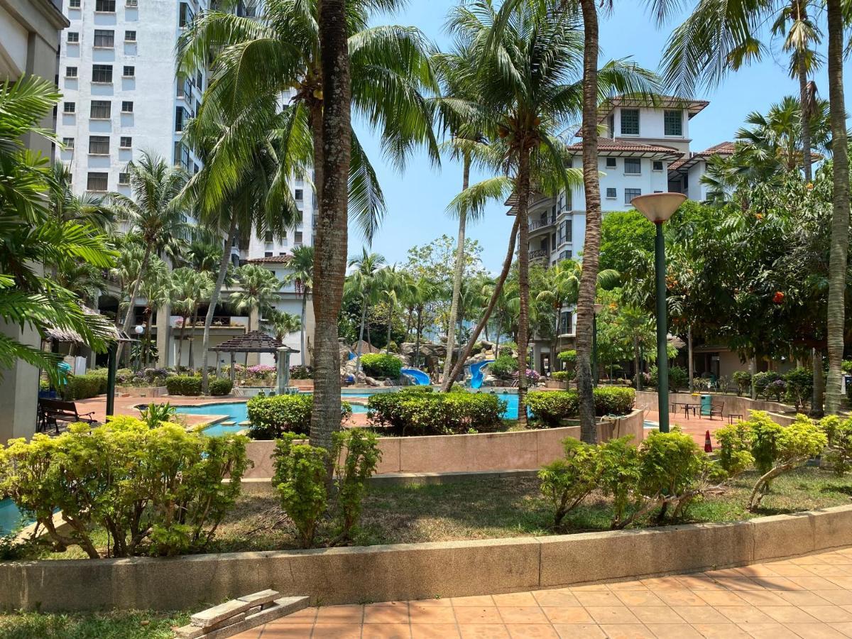 Gracious ~ Walking Distance To See, Shop And Eat Malacca Exterior foto